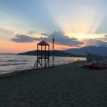Bed&Beach Скаури Экстерьер фото